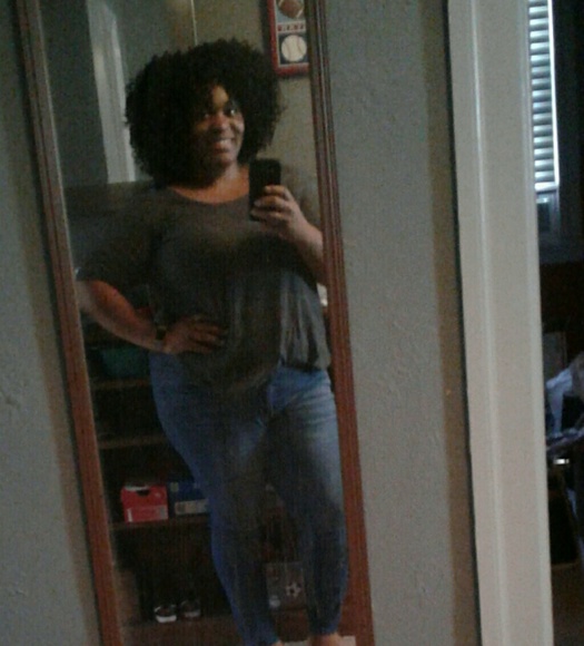 Meet your Posher, Brittney - Picture 6 of 6